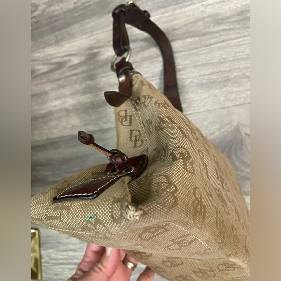 Dooney Bourke logo Tan & Brown Shoulder Purse with Brown Leather Trims Handbag - Picture 12 of 16